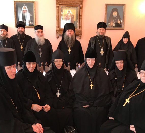 Представители Межведомственной комиссии по вопросам образования монашествующих посетили Александровскую епархию.