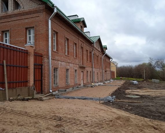 Проведение строительных и ремонтных работ в  Христорождественском монастыре